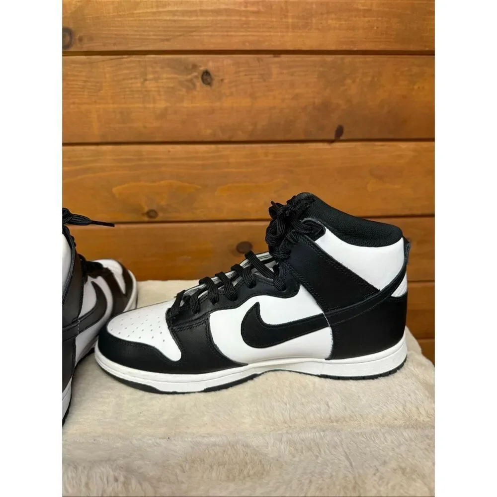 Nike Womans  Dunk High Retro sneakers black/ white 